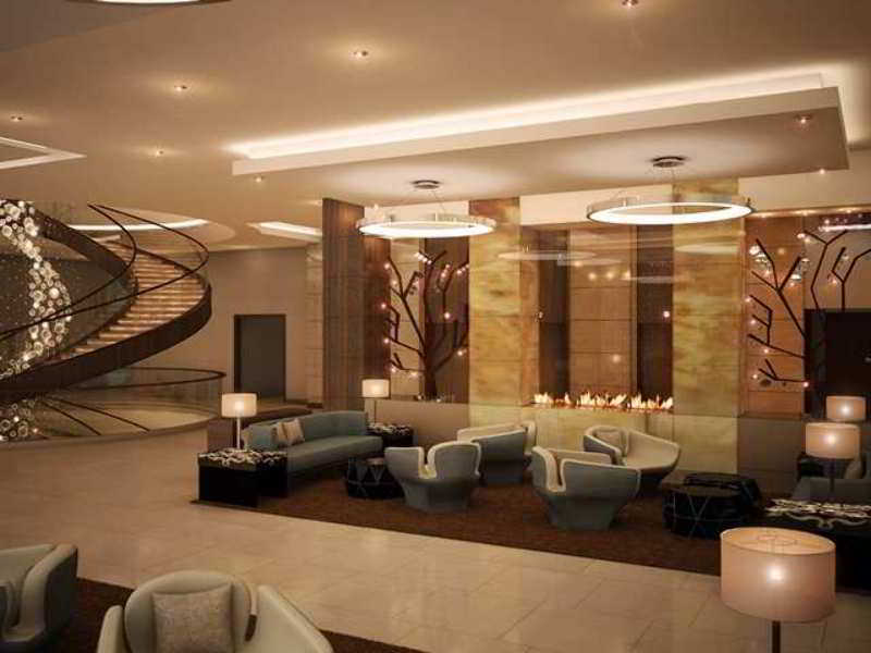 Doubletree By Hilton & Conference Centre