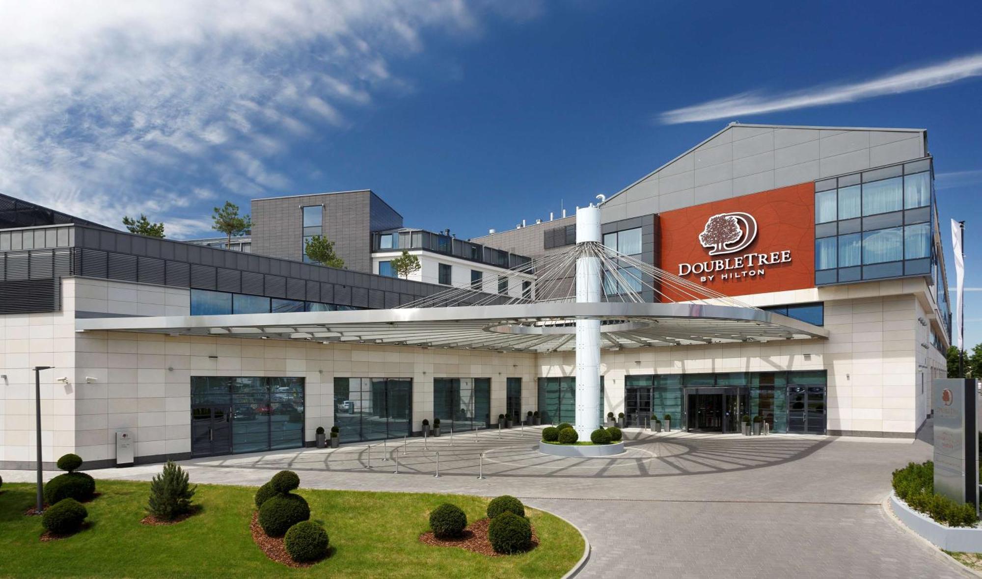 Готель Doubletree By Hilton & Conference Centre 4*